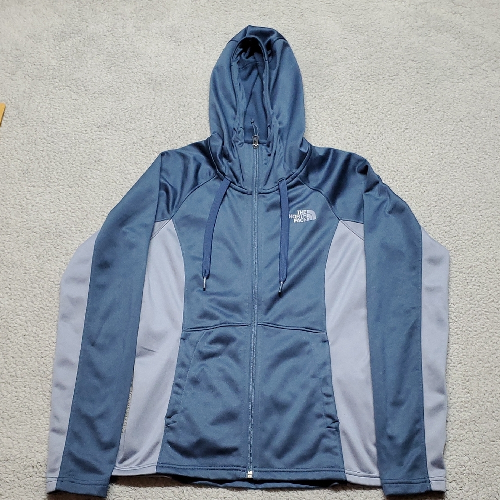 The North Face Women's Two-Tone Blue and Gray Jacket Size S